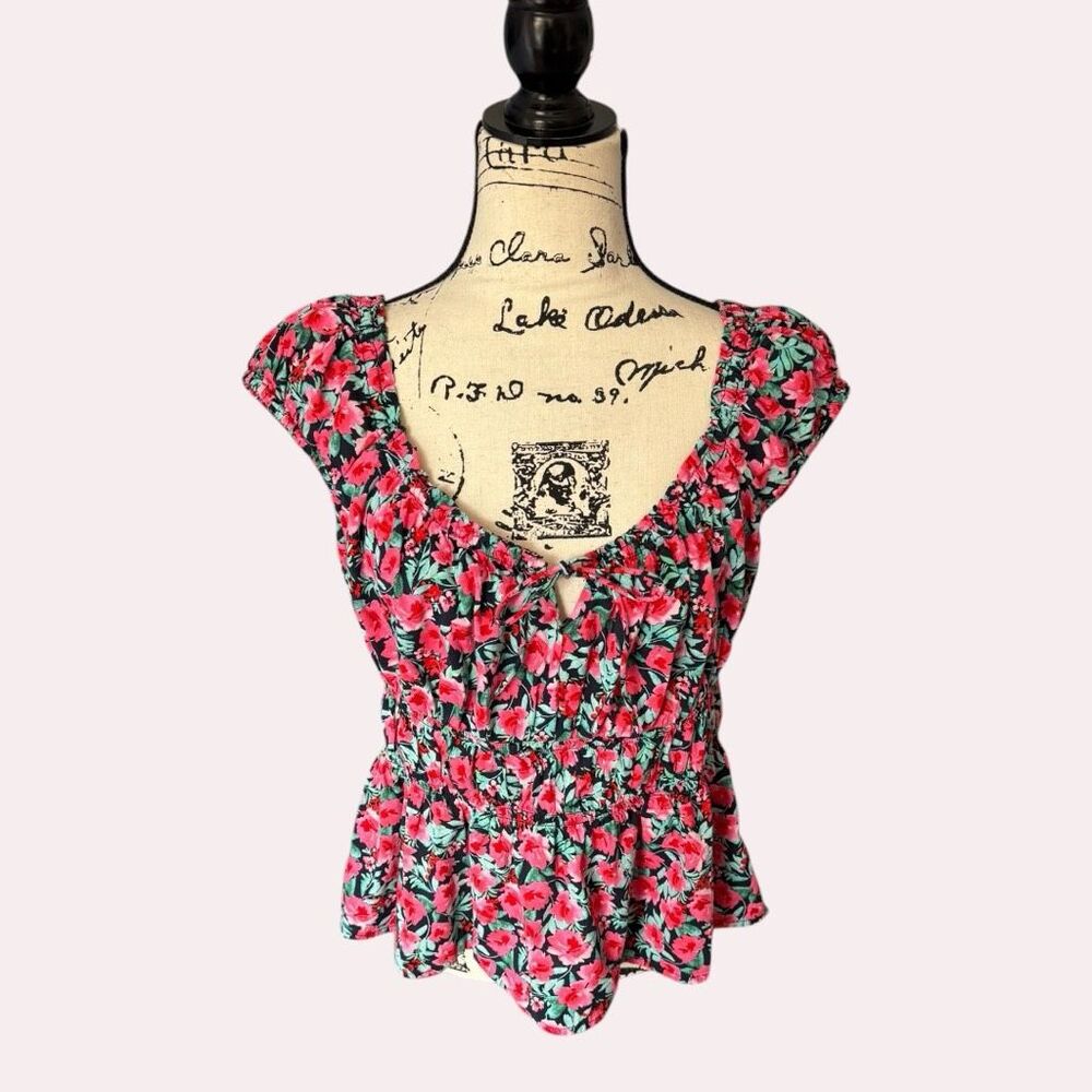 Old Navy Floral Cottagecore Peplum Top L Tie Front Cinched Waist Cap Sleeve L